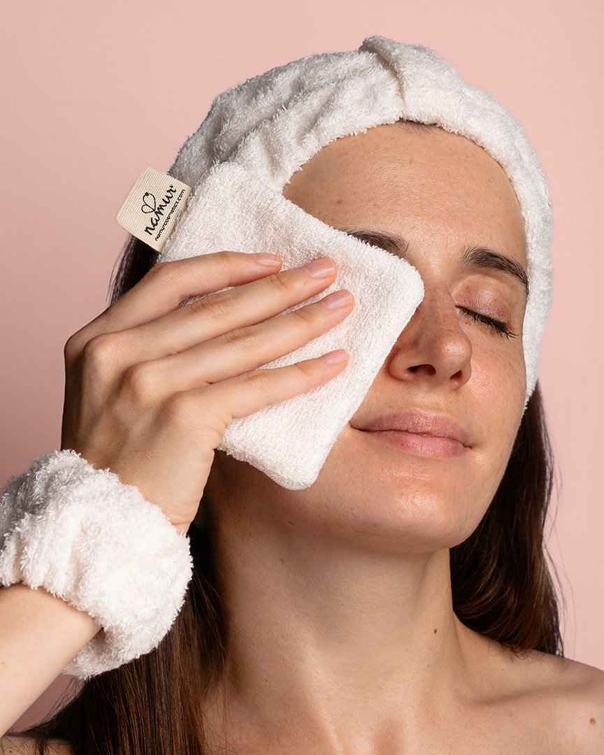 Fascia E Polsini Skincare 3 Pezzi | Velluto Corallino, Design Orsetto Fragola, Assorbenti Per Lavaggio Viso E Doccia, Regalo Ragazza